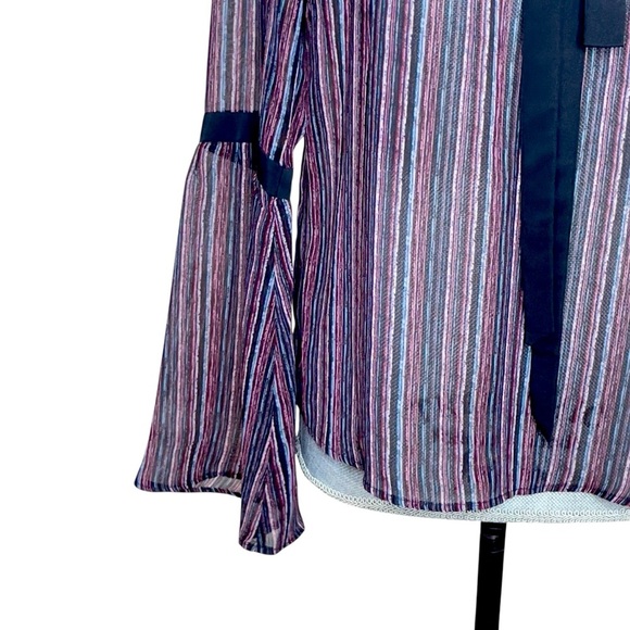 BCBGeneration Ruffle Front Pirate SHEER STRIPED BLOUSE BELL SLEEVES XXS - Picture 6 of 12